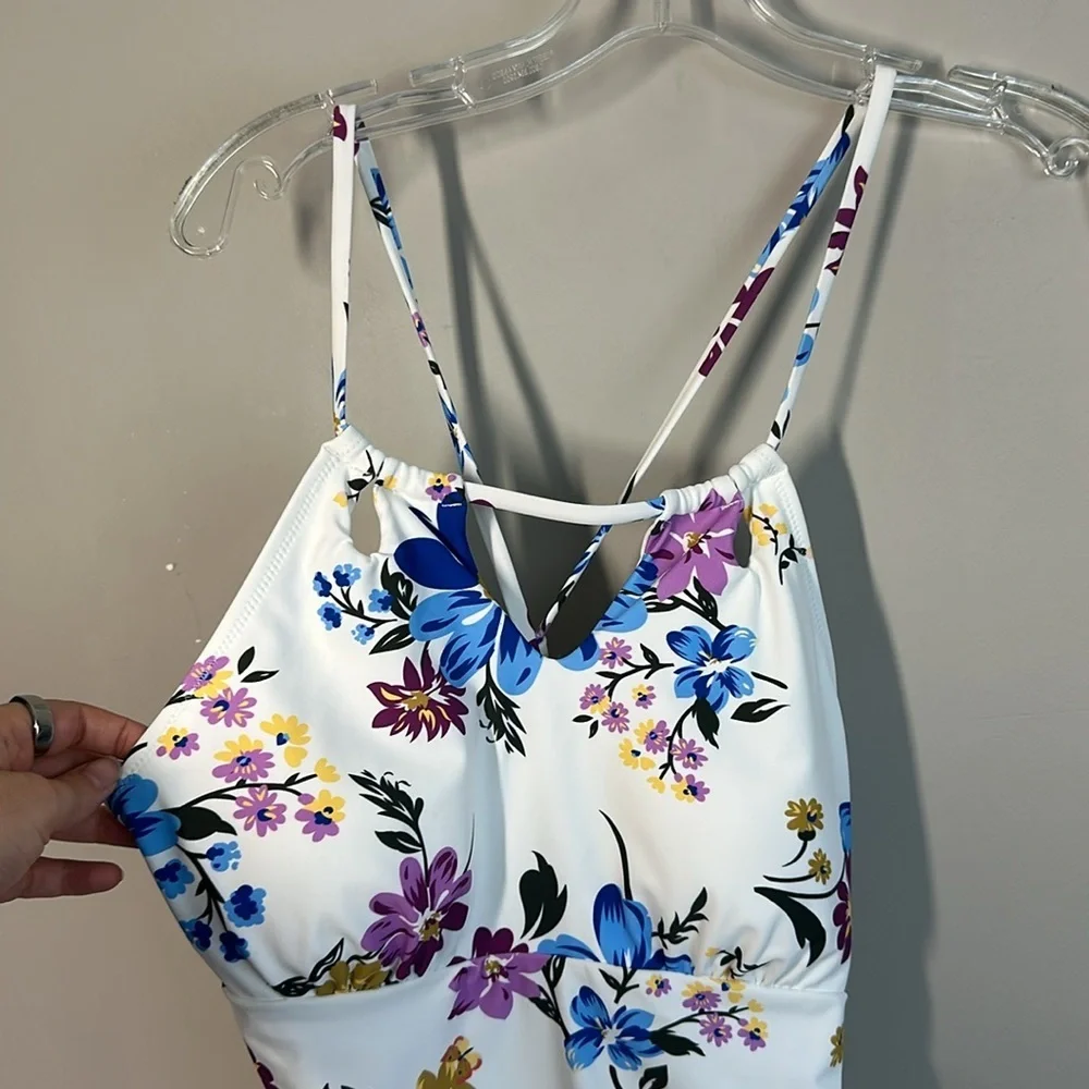 Cupshe removable padded